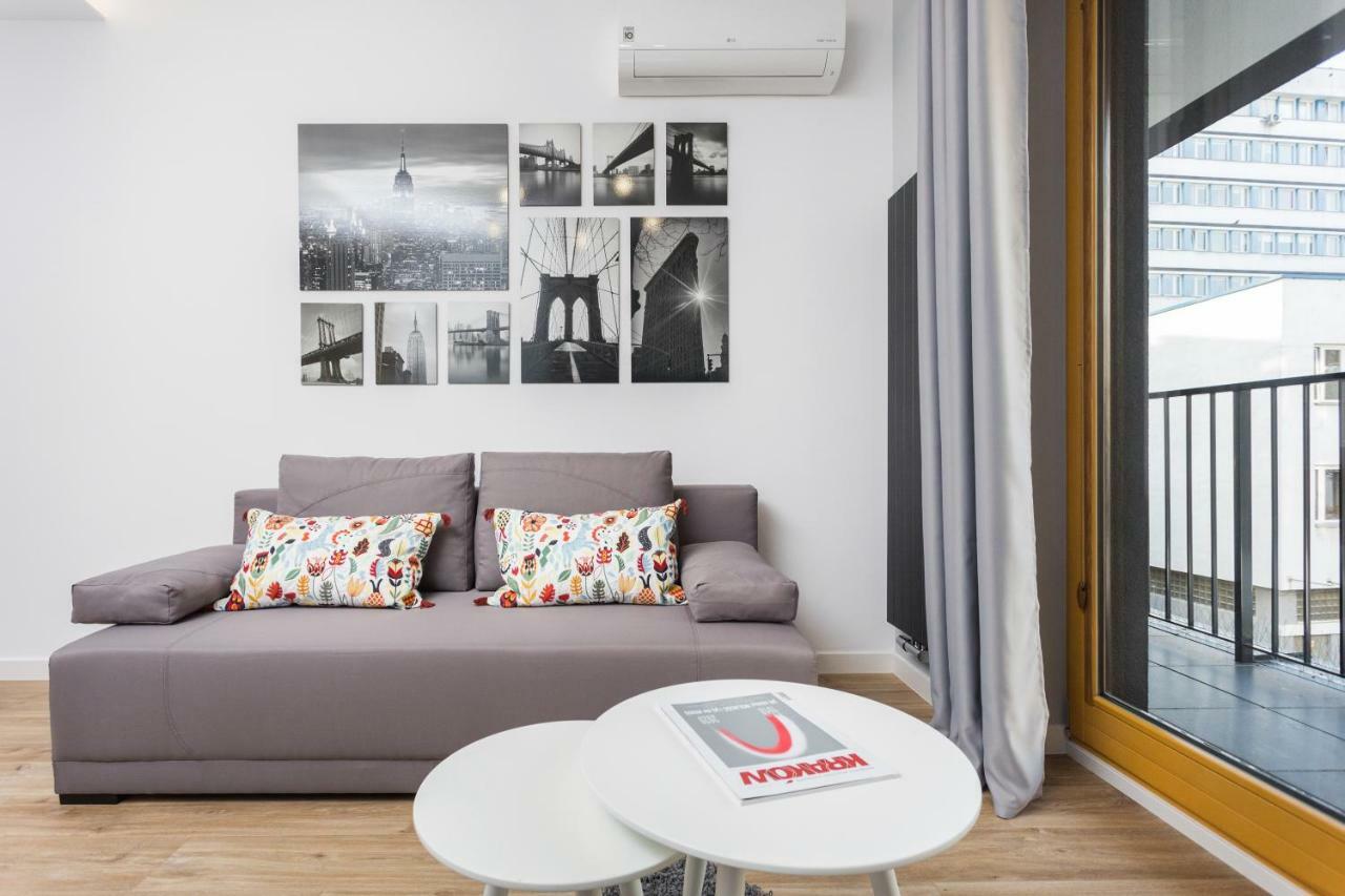 City Of The Kings-Silver Apartment No 2- Lubelska 10 Krakow Exterior photo